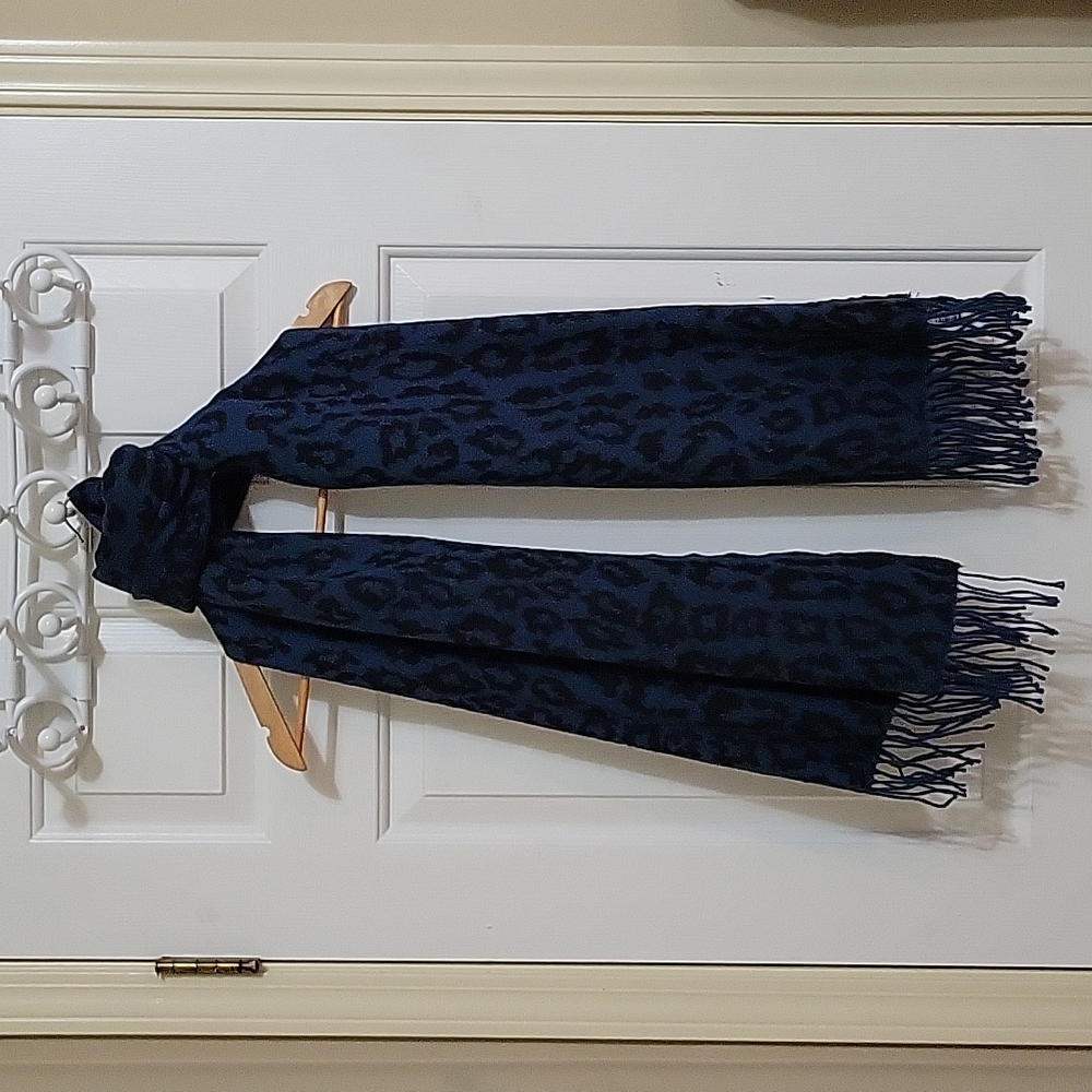RW&CO Scarf Animal Print